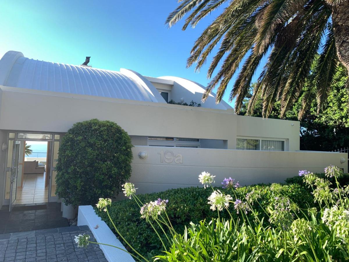 Bay Reflections Camps Bay Luxury Serviced Apartments Cape Town Bagian luar foto