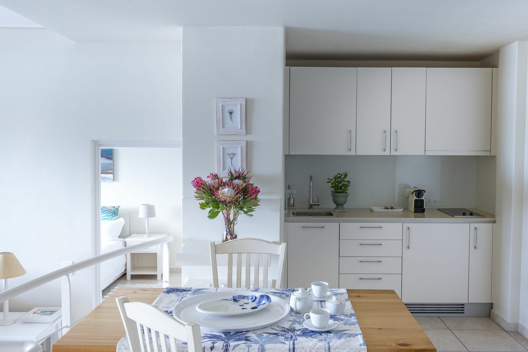 Bay Reflections Camps Bay Luxury Serviced Apartments Cape Town Bagian luar foto