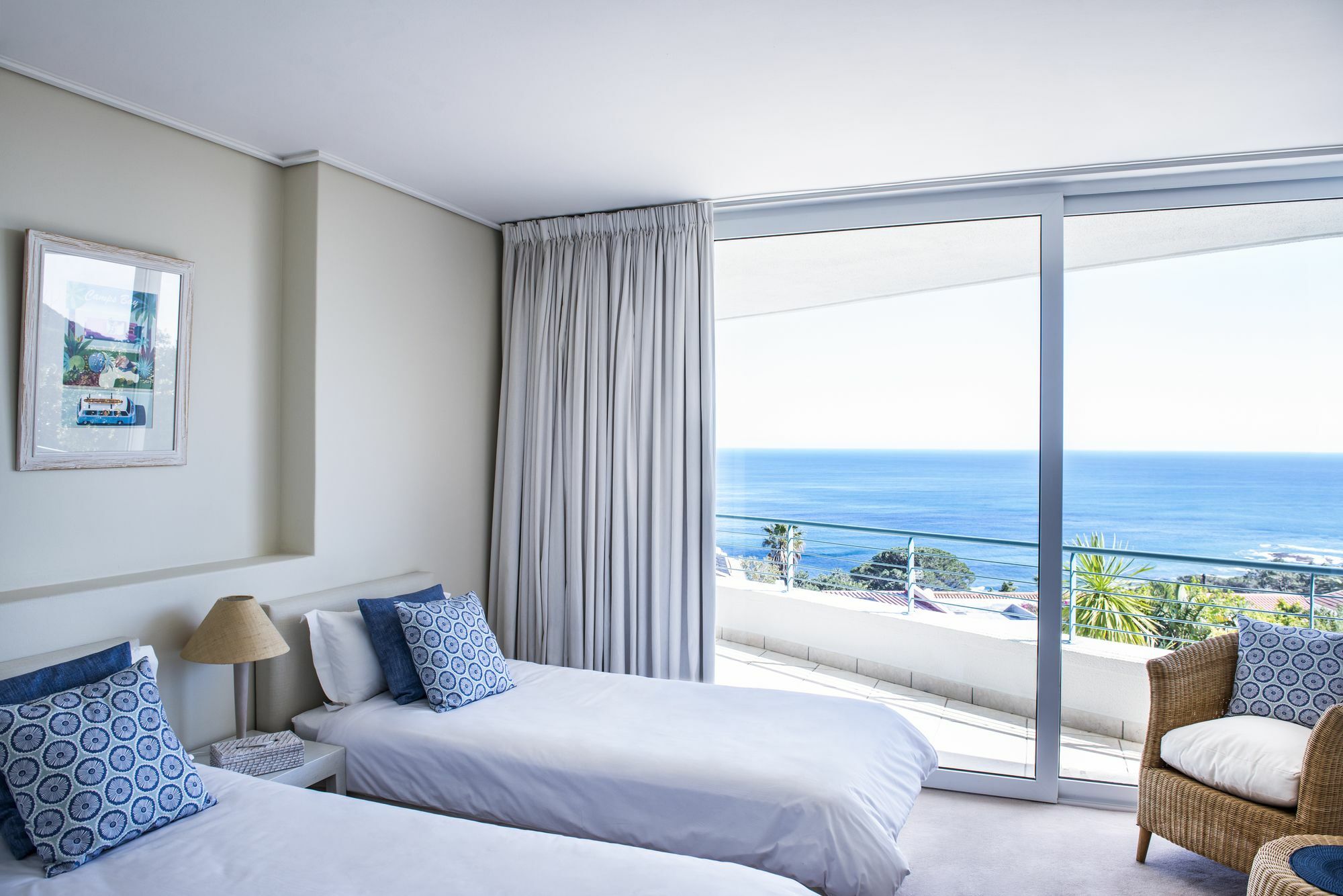 Bay Reflections Camps Bay Luxury Serviced Apartments Cape Town Bagian luar foto